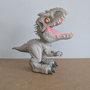 Jurassic World Camp Cretaceous Feeding Frenzy Indominus Rex Action Figure